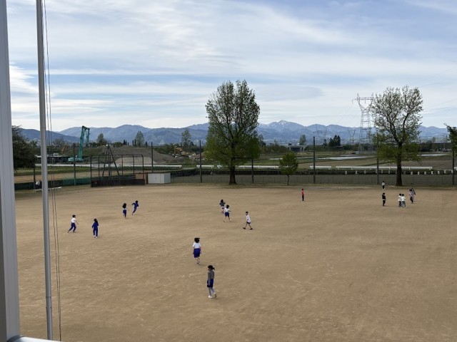 ３・４年生　校庭