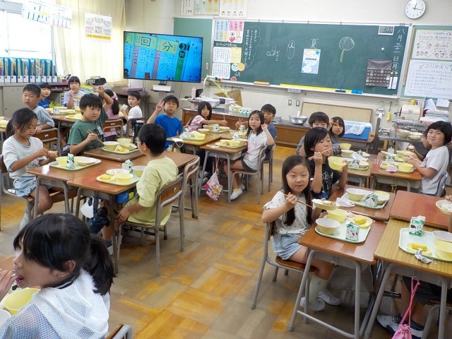 給食１日目
