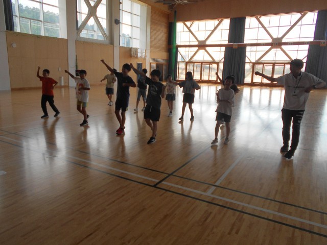 運動・ダンスクラブ