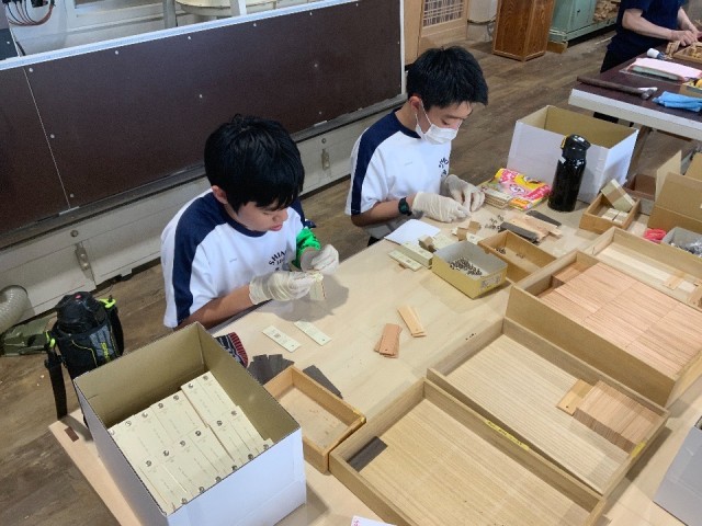 株式会社タニハタ