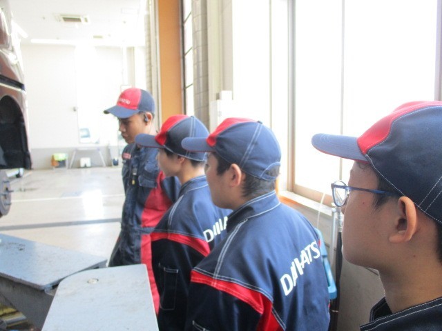 富山ダイハツ販売株式会社　富山店