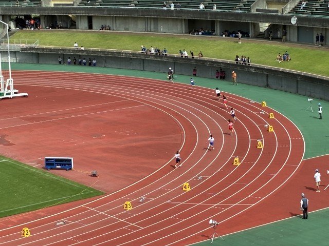 1年女子リレー