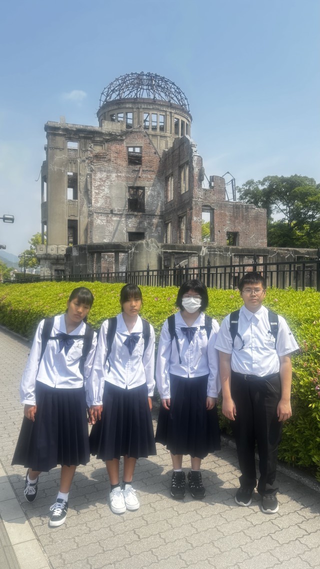 広島原爆ドームです