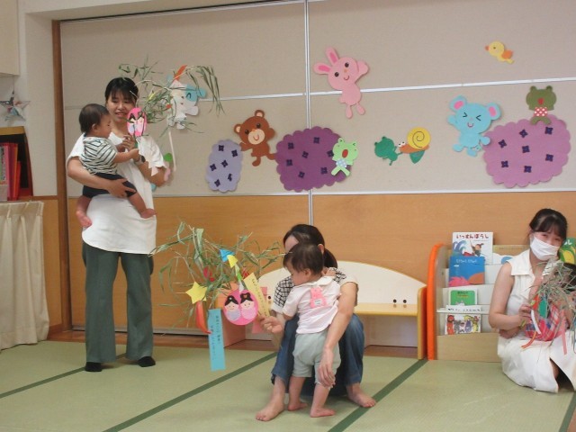 【七夕飾りをつくろう】